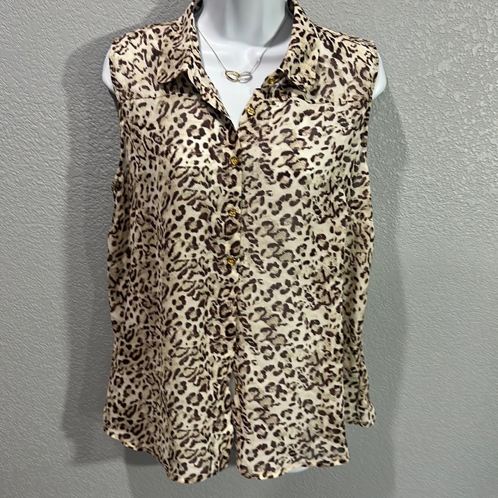 NWT unique spectrum animal print blouse